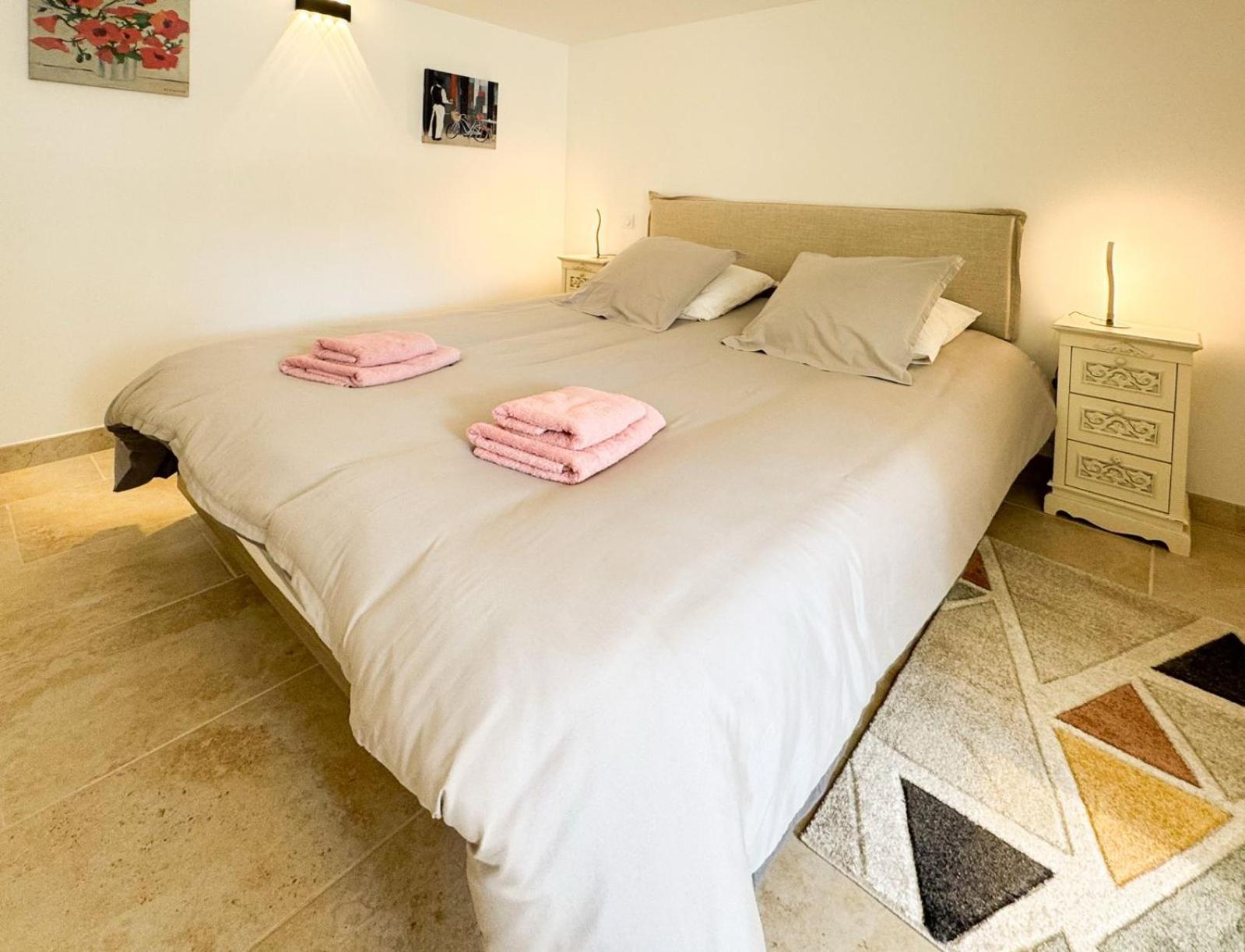 La Petite Maison Noyers-sur-Serein Luaran gambar